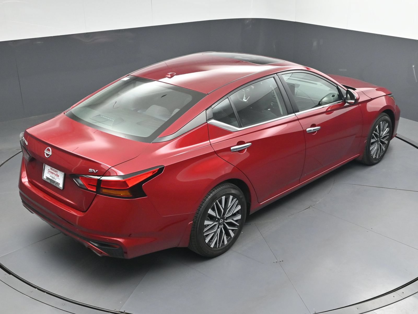 Used 2024 Nissan Altima 2.5 SV w/ SV Premium Package FWD image 34
