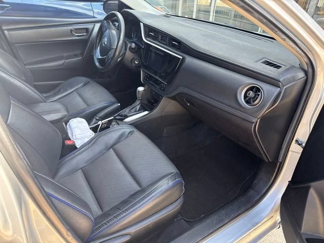 Used 2019 Toyota Corolla SE FWD image 14