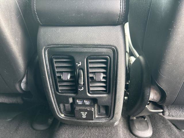Certified 2020 Jeep Grand Cherokee Limited AWD/4WD image 32