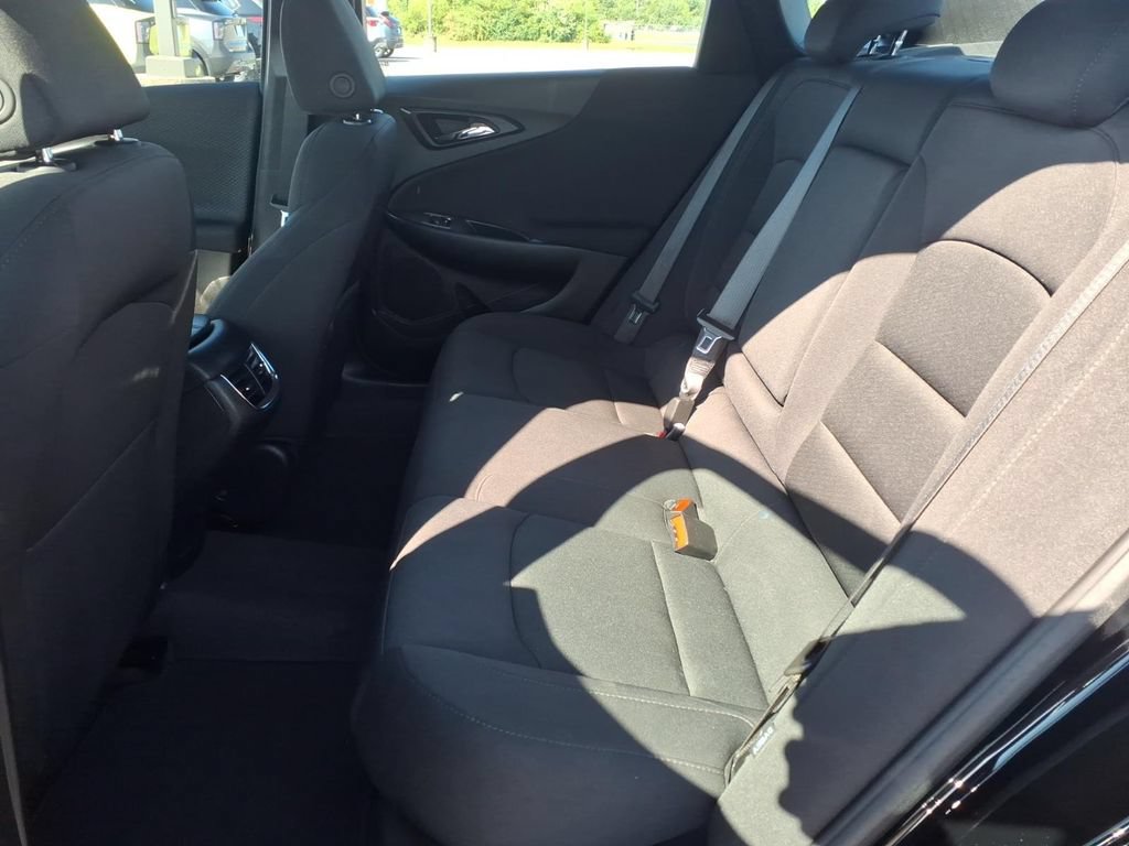 Used 2024 Chevrolet Malibu LT FWD image 15