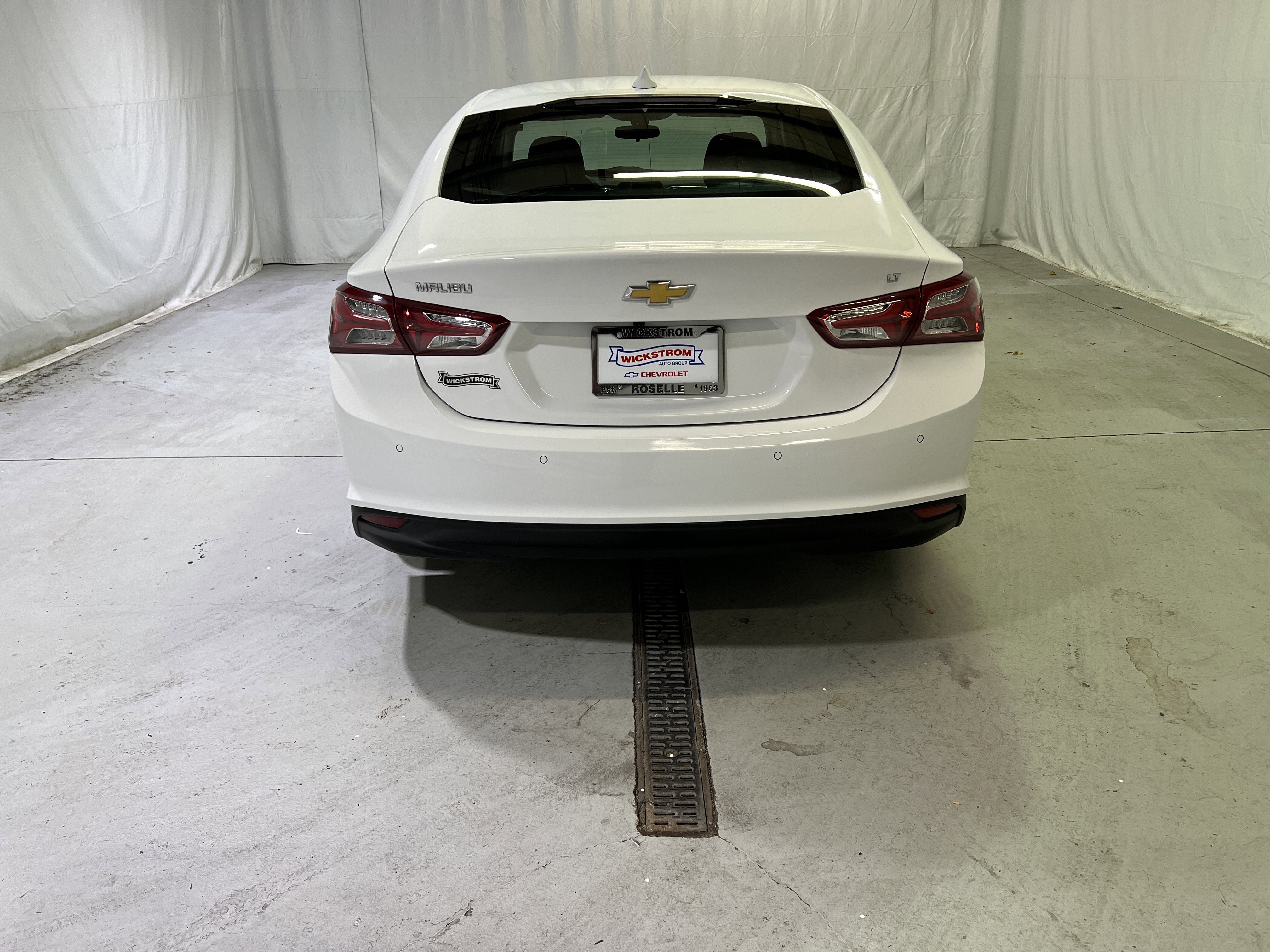 Used 2020 Chevrolet Malibu LT image 9