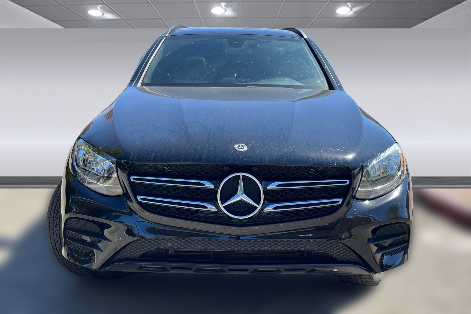 Used 2019 Mercedes-Benz GLC 300 image 4