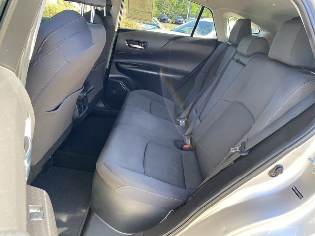 Used 2021 Toyota Venza LE image 16