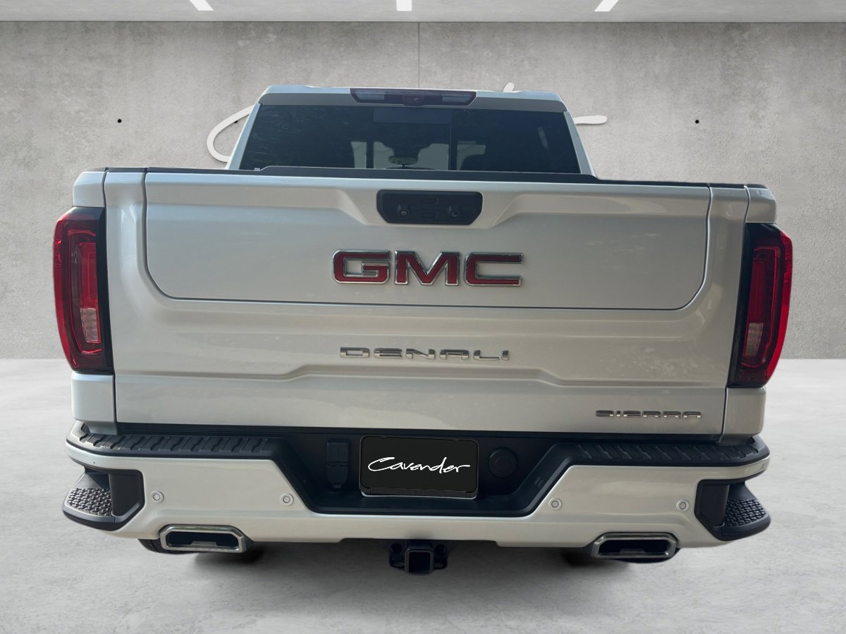 Used 2023 GMC Sierra 1500 Denali w/ Denali Reserve Package AWD/4WD image 17