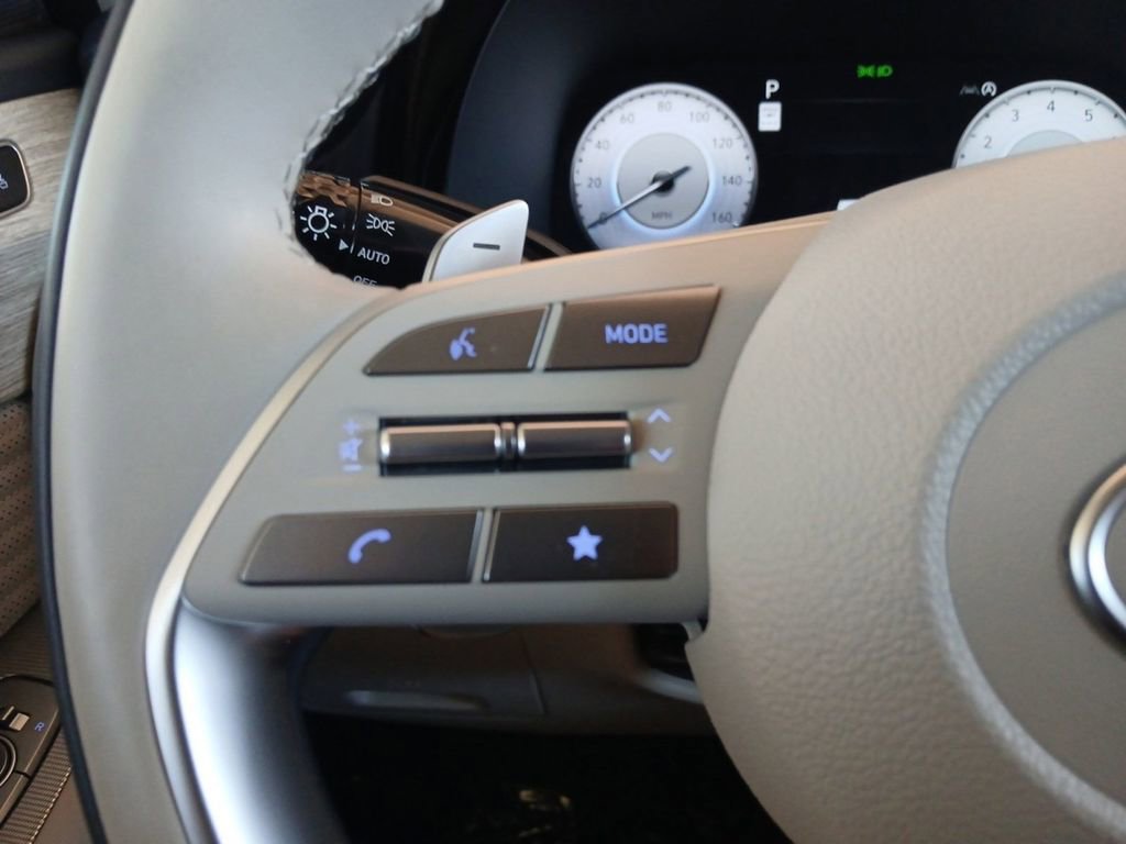 Used 2024 Hyundai Palisade Calligraphy FWD image 18