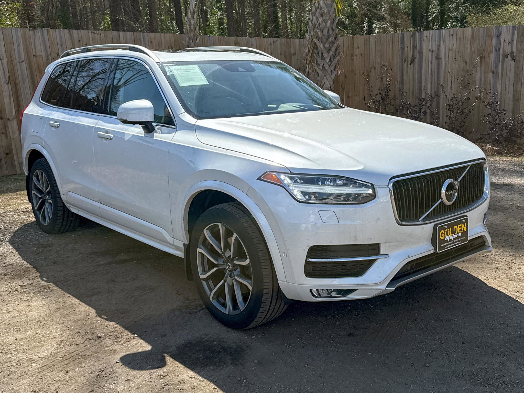 Used 2019 Volvo XC90 T6 Momentum w/ Advanced Package image 15