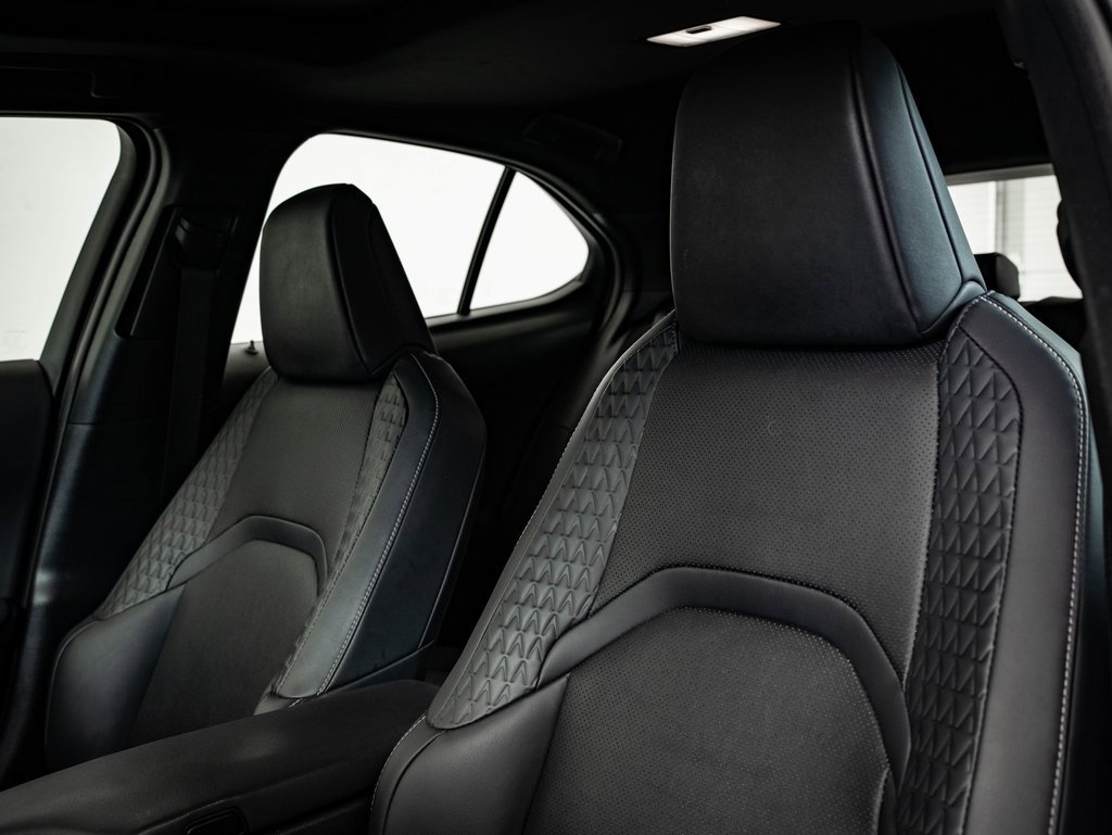 Used 2022 Lexus UX 250h w/ Premium Package image 23