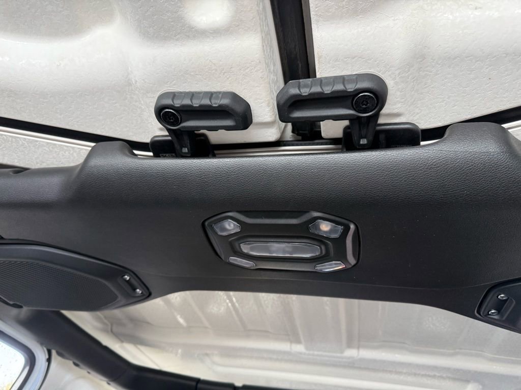 Used 2022 Jeep Wrangler Unlimited Sport image 35