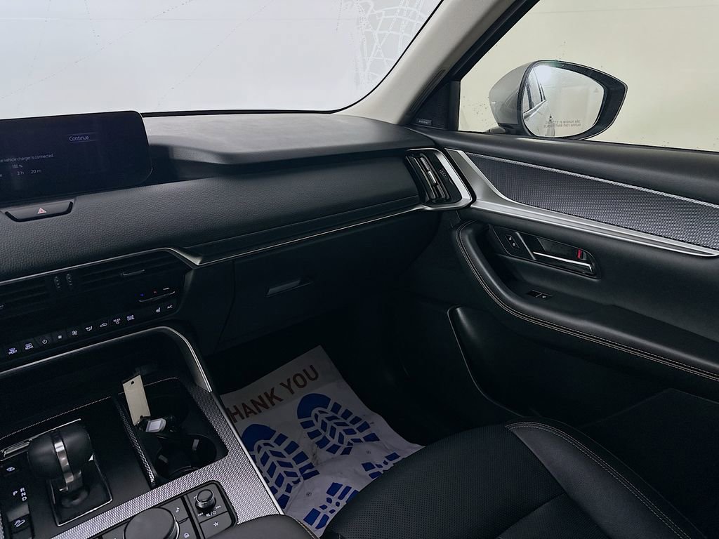 Certified 2024 MAZDA CX-90 Plug-In Hybrid w/ Premium Pkg image 32