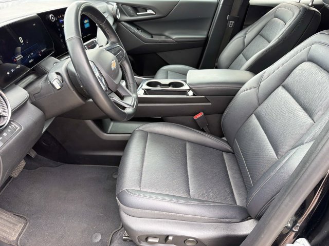 Used 2025 Chevrolet Equinox LT w/ Convenience Package II AWD/4WD image 15