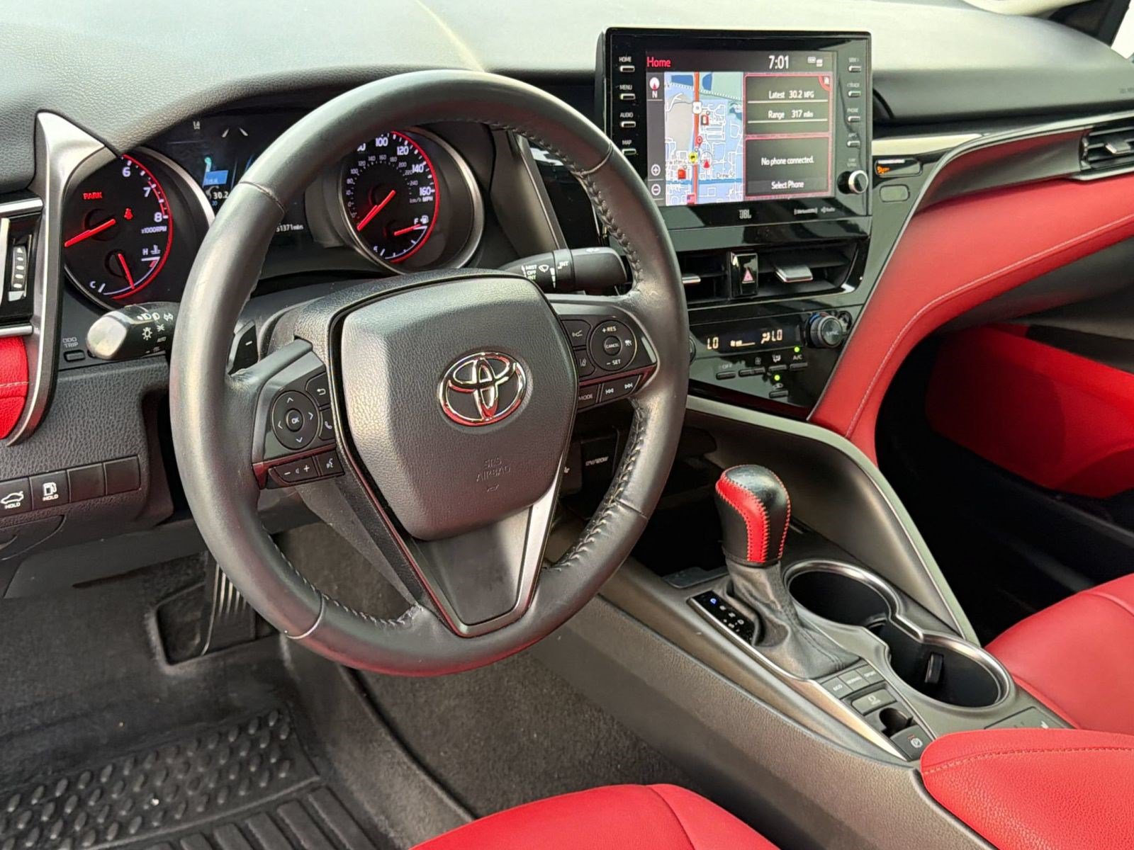 Certified 2022 Toyota Camry XSE w/ Navigation Package FWD image 4