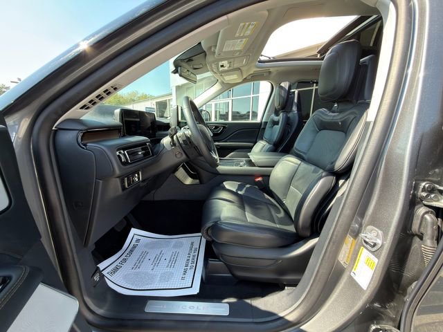 Used 2025 Lincoln Aviator Reserve w/ Equipment Group 201A image 25