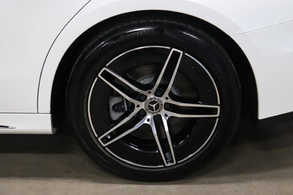 Used 2024 Mercedes-Benz E 450 4MATIC Sedan image 29
