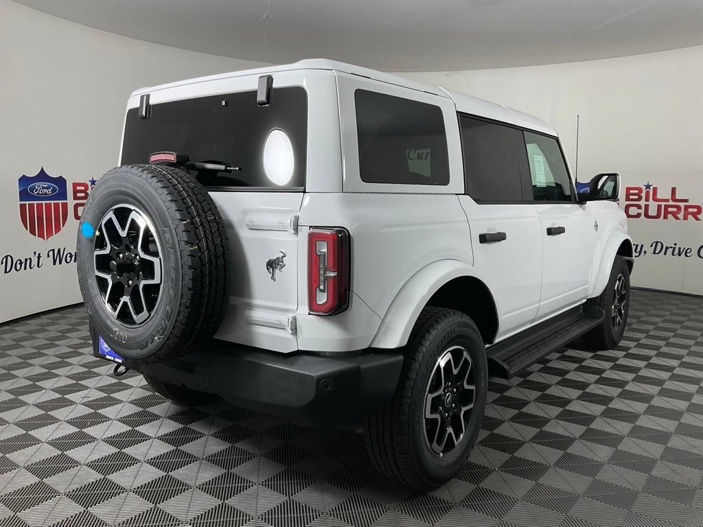 New 2026 Ford Bronco Outer Banks AWD/4WD image 3
