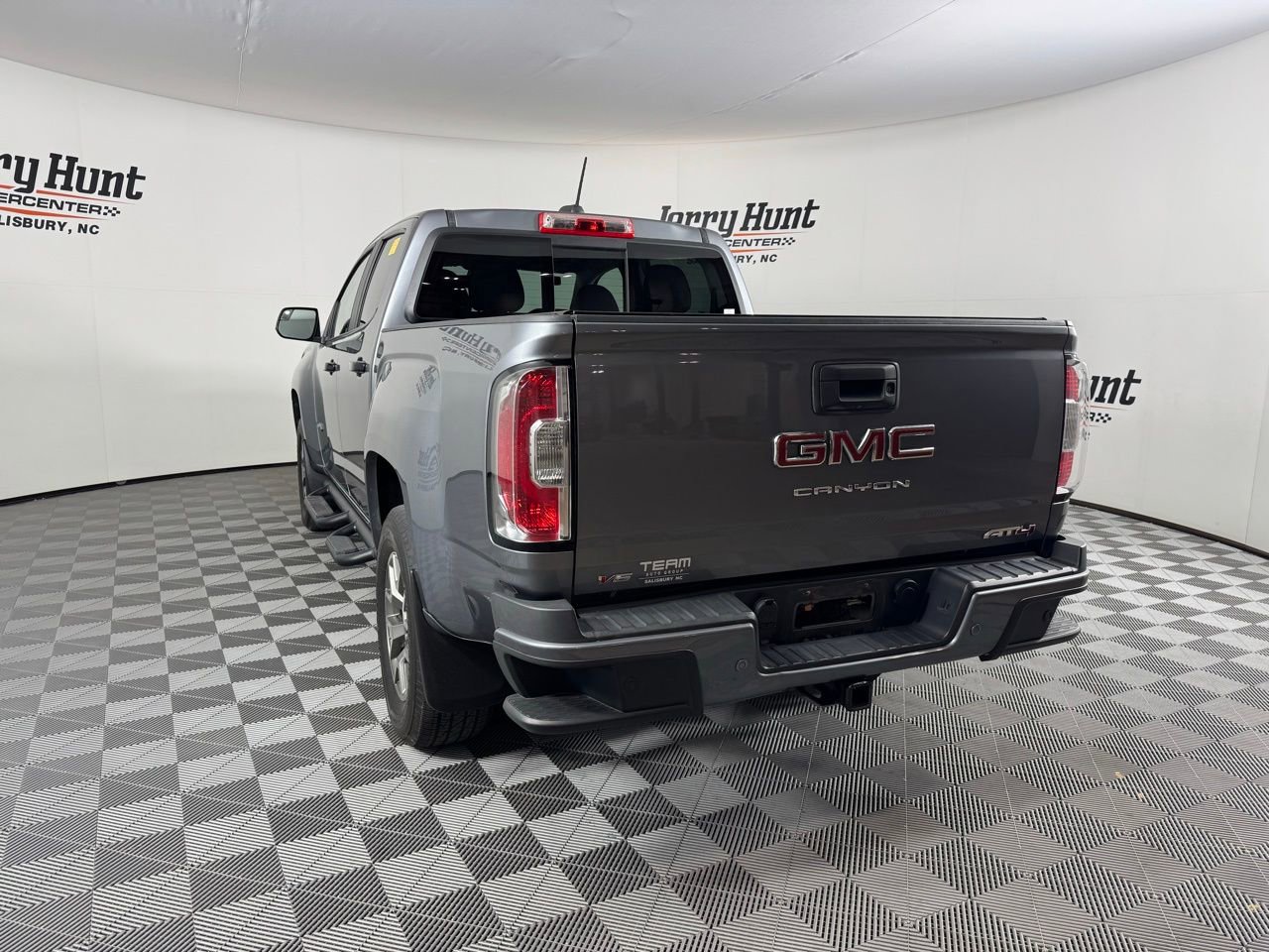 Used 2021 GMC Canyon AT4 w/ Driver Alert Package image 10