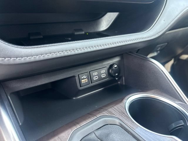 Used 2023 Toyota Highlander Platinum AWD/4WD image 27