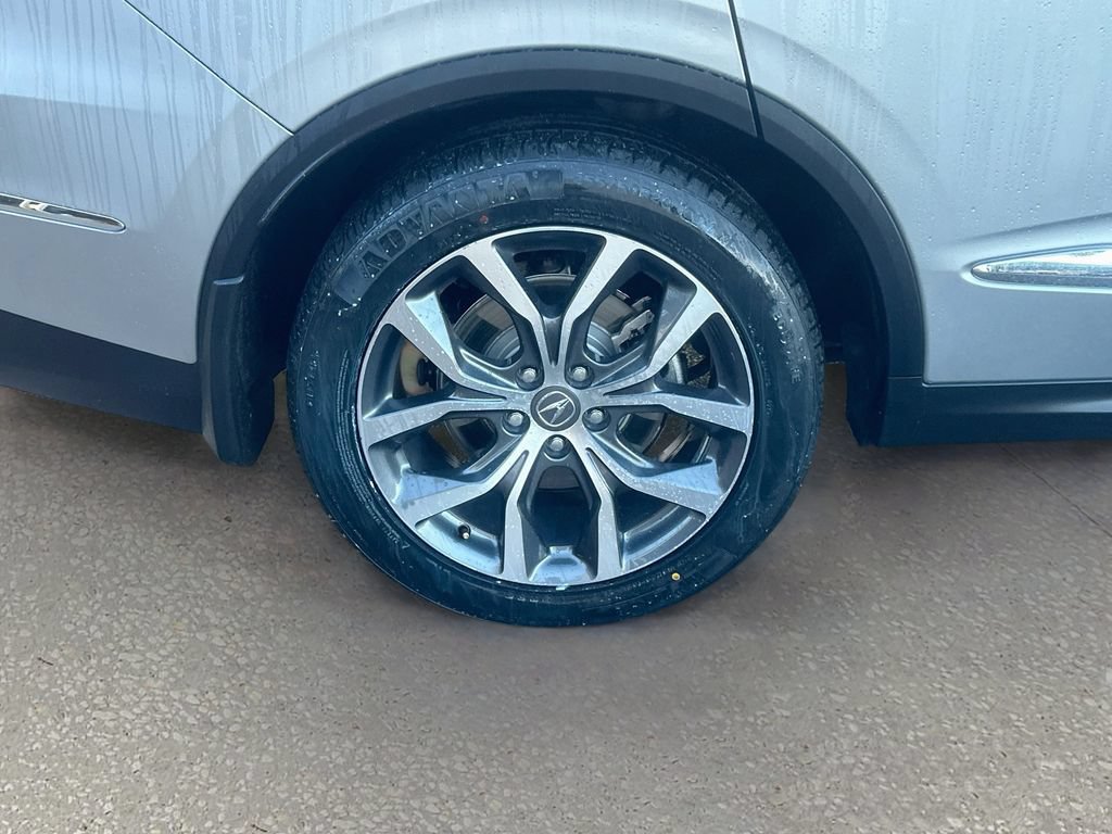 Used 2023 Acura MDX w/ Technology Package FWD image 33