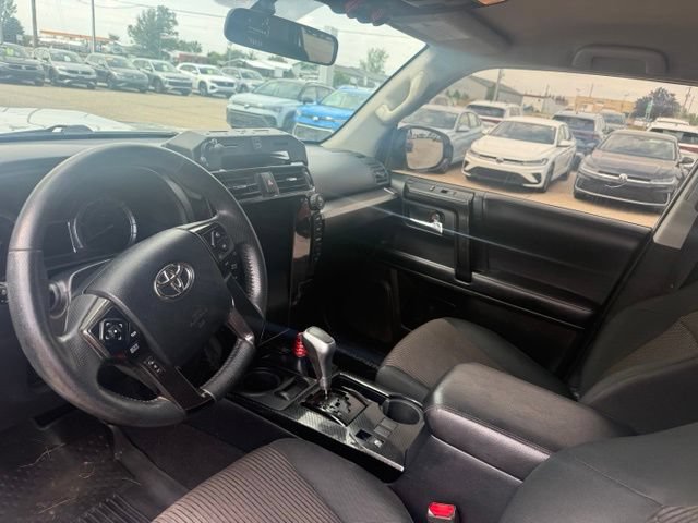 Used 2019 Toyota 4Runner TRD Off-Road AWD/4WD image 10