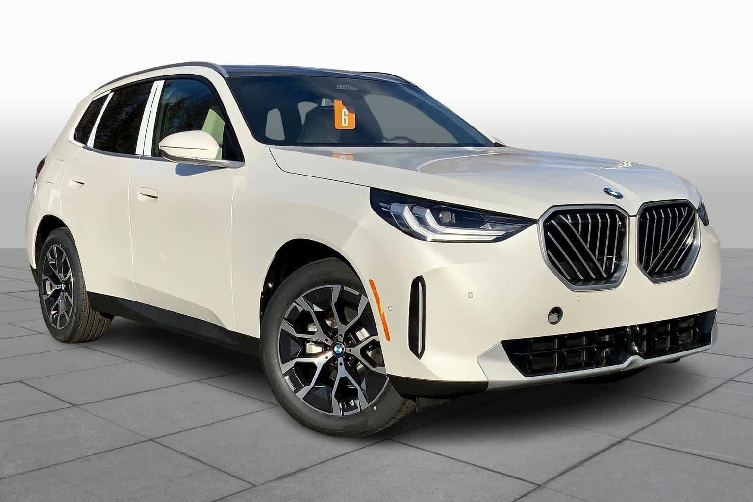 New 2026 BMW X3 xDrive30 w/ Premium Package image 2