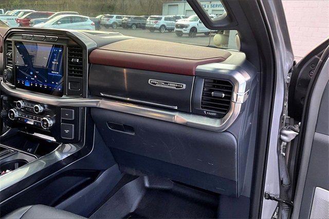 Used 2021 Ford F150 Lariat w/ Equipment Group 502A High image 16