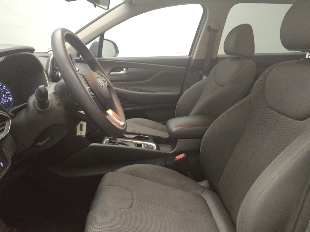 Used 2019 Hyundai Santa Fe SE image 17