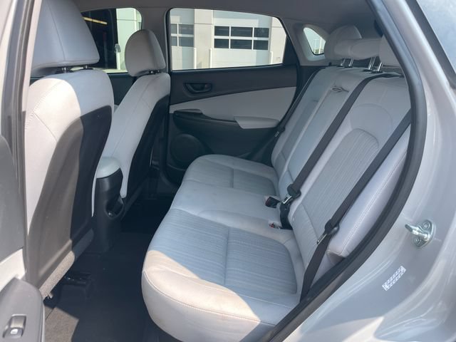 Used 2023 Hyundai Kona SEL FWD image 28