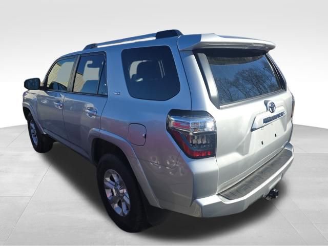 Used 2024 Toyota 4Runner SR5 image 3