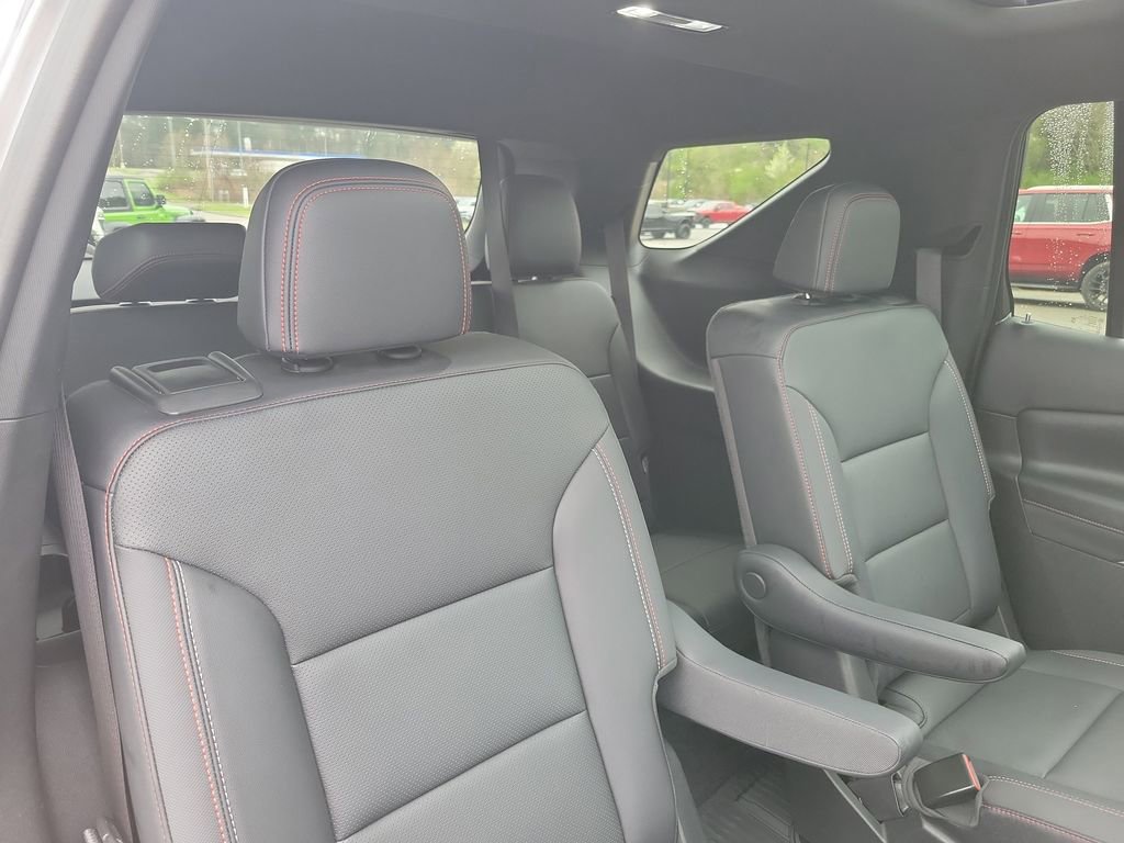 Used 2025 Chevrolet Traverse Z71 w/ LPO, Floor Liner Package image 36