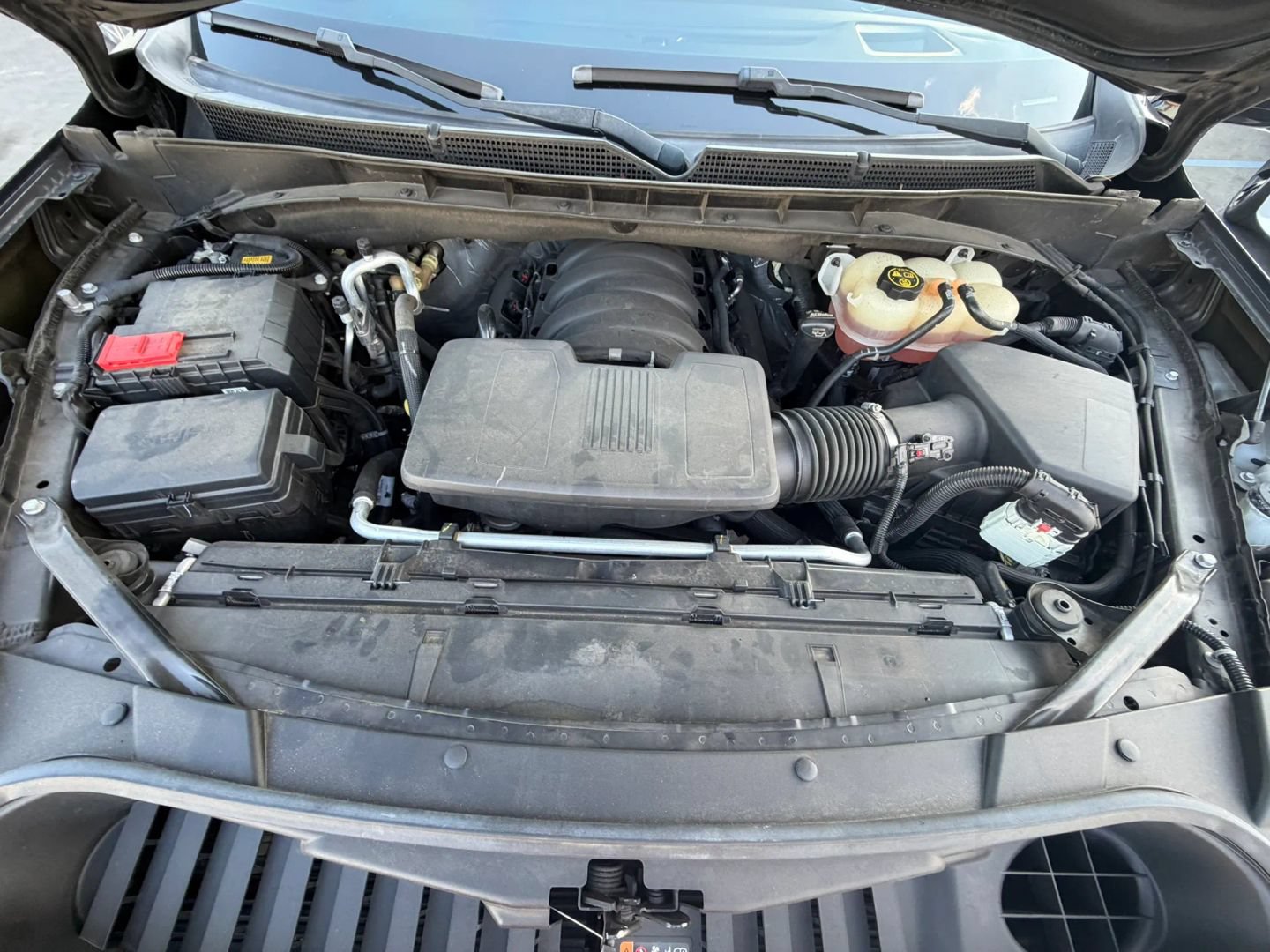 Used 2023 Cadillac Escalade Premium Luxury RWD image 39