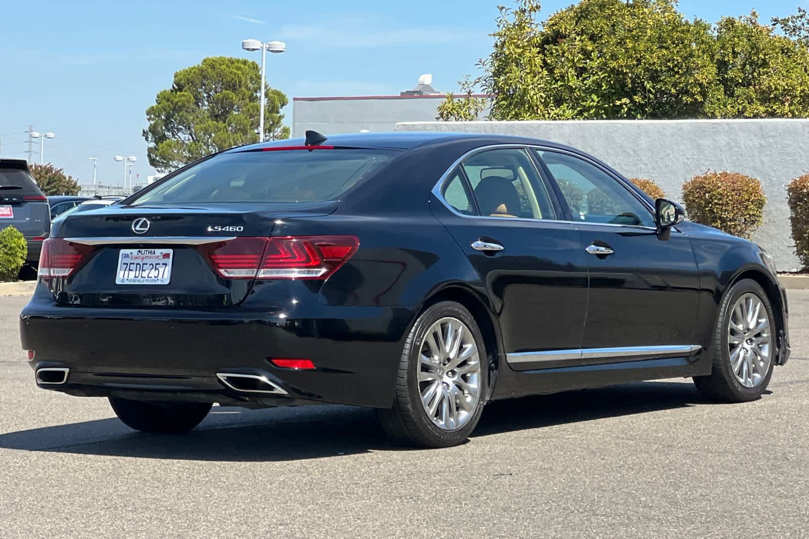 Used 2014 Lexus LS 460 w/ Comfort Package RWD video 2