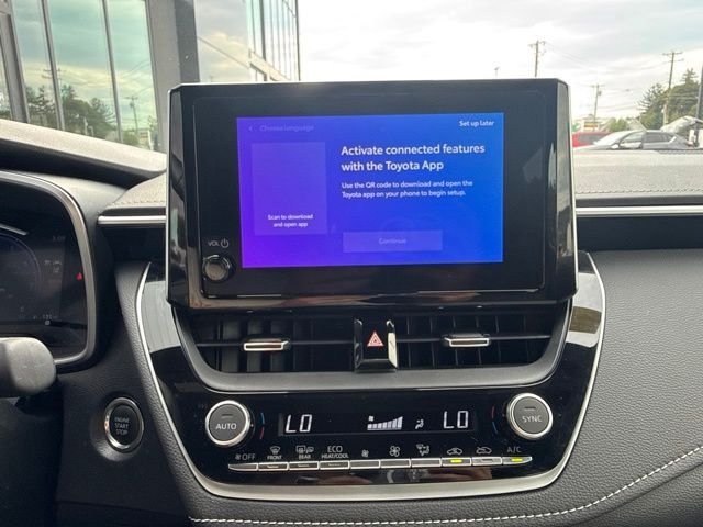 Used 2025 Toyota Corolla XSE FWD image 20