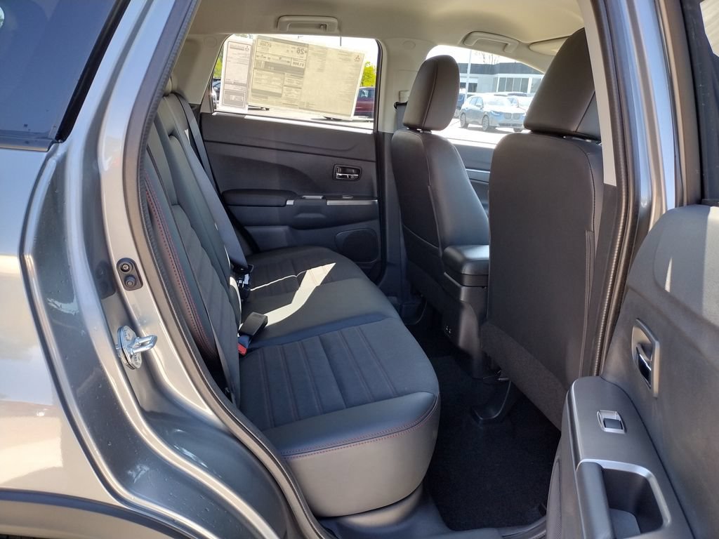 New 2026 Mitsubishi Outlander Sport SE AWD/4WD image 9