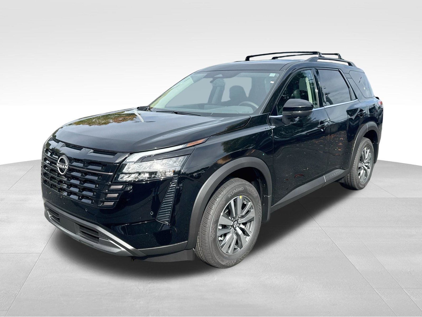 New 2026 Nissan Pathfinder SL FWD image 3