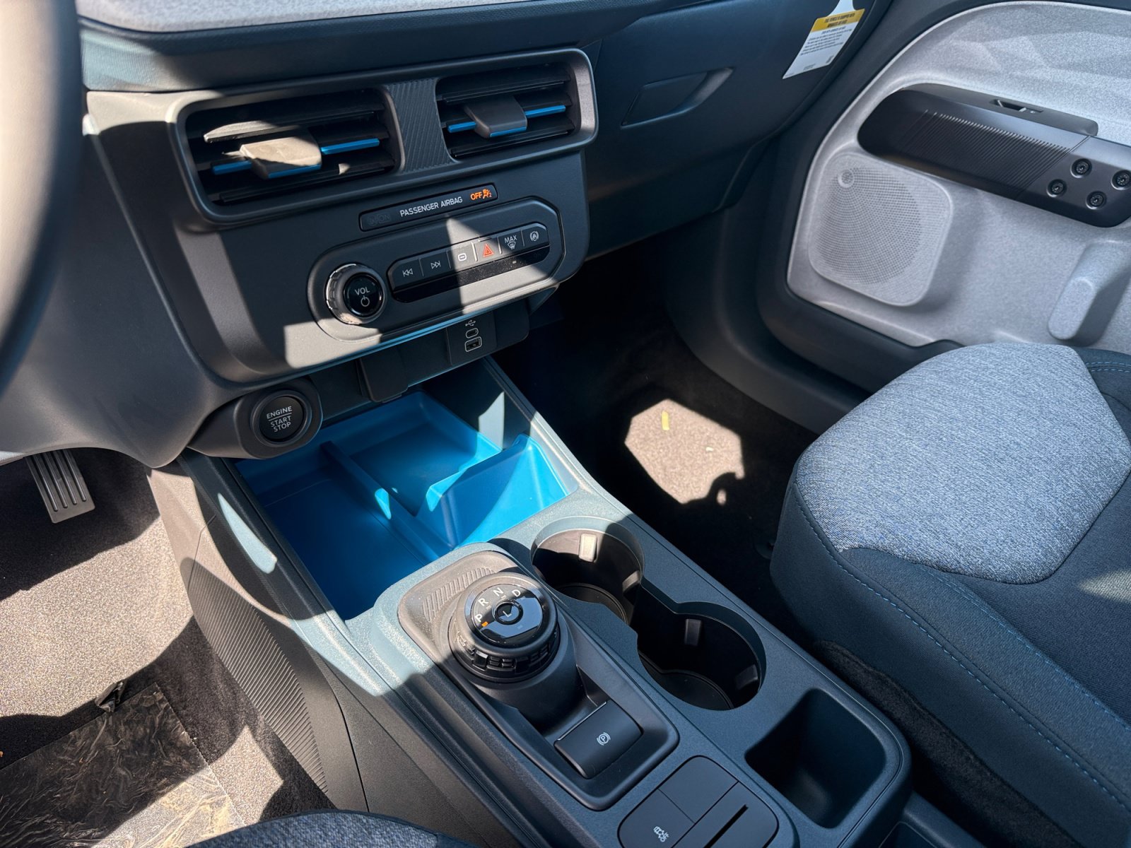 New 2026 Ford Maverick XLT w/ XLT Luxury Package FWD image 13