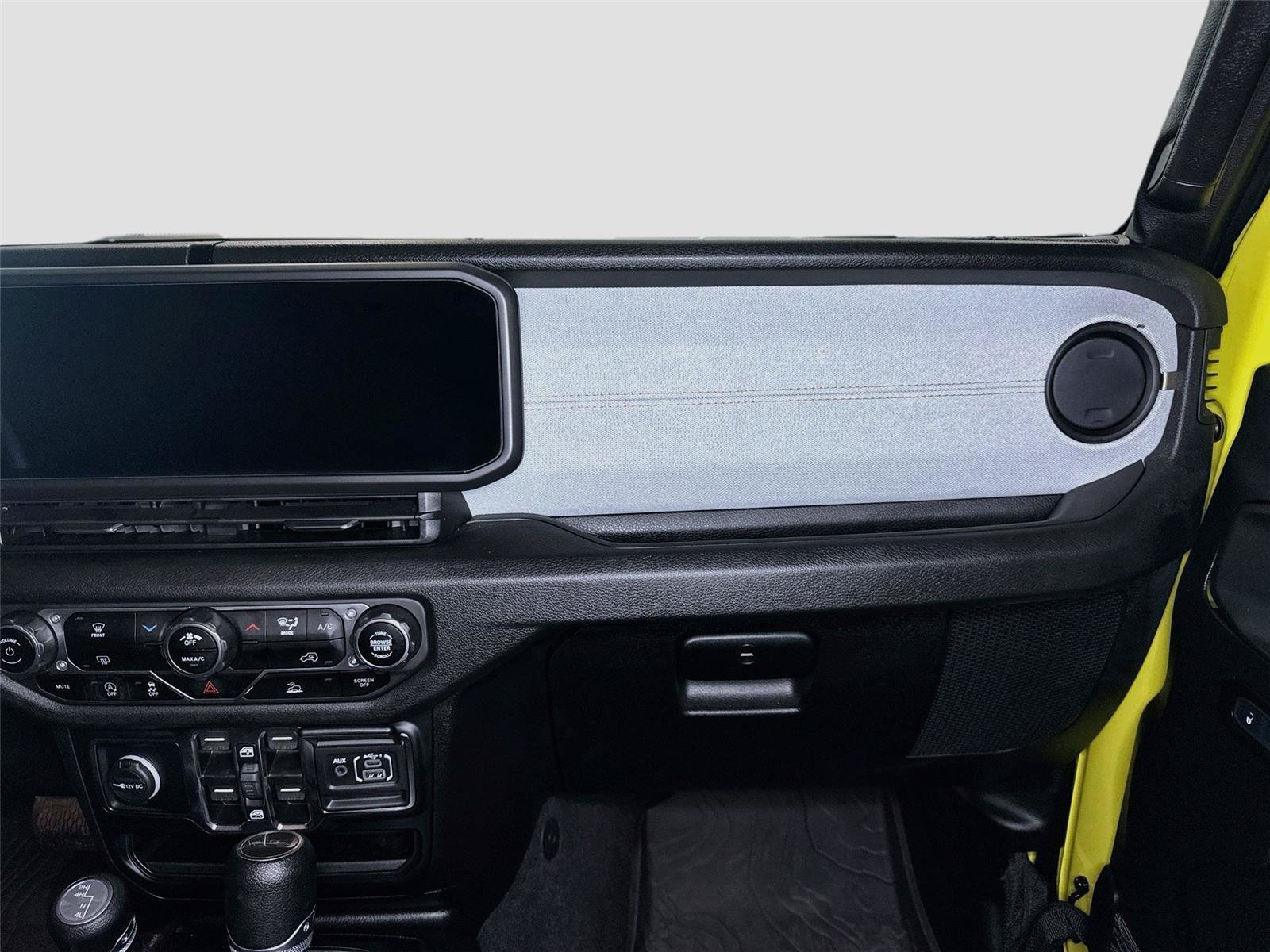 Used 2024 Jeep Gladiator Sport AWD/4WD image 22