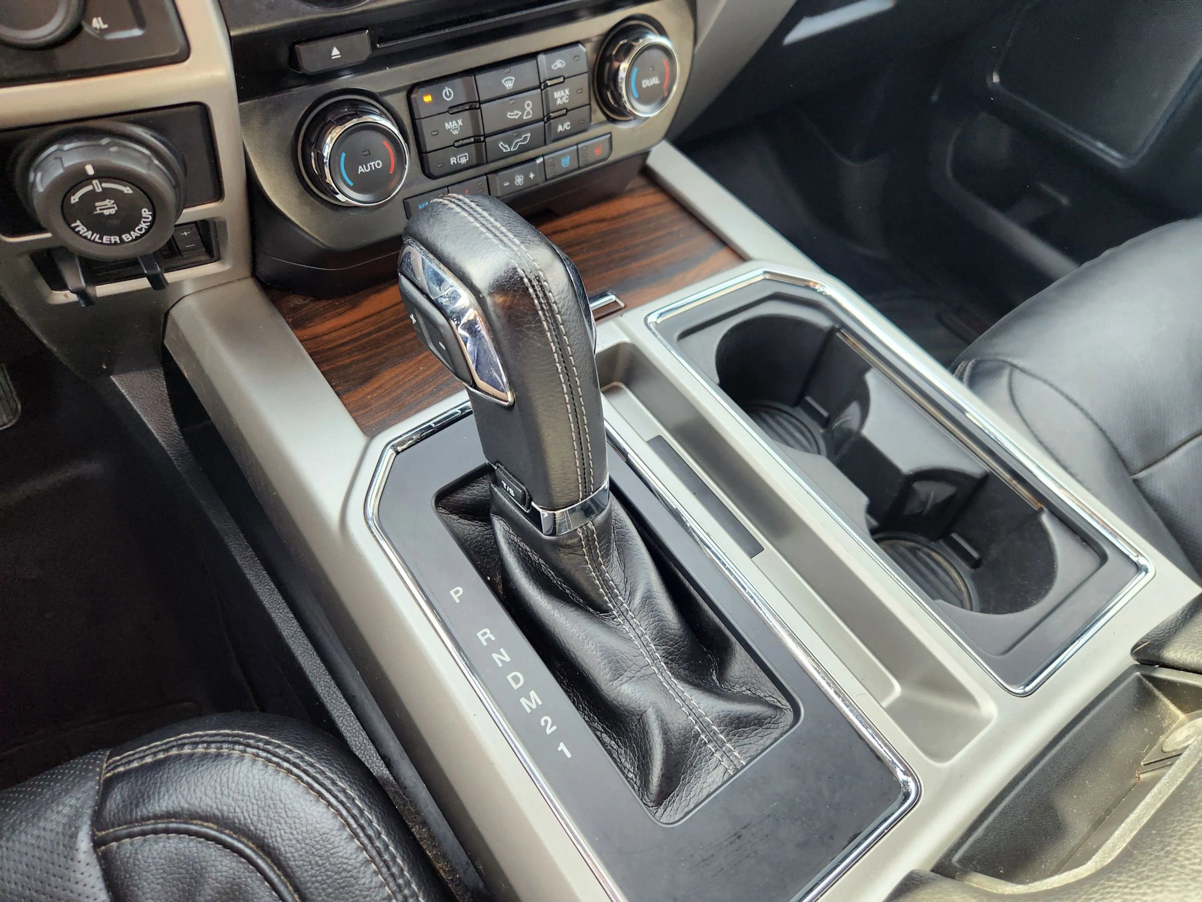 Used 2016 Ford F150 Lariat w/ Equipment Group 501A Mid image 47