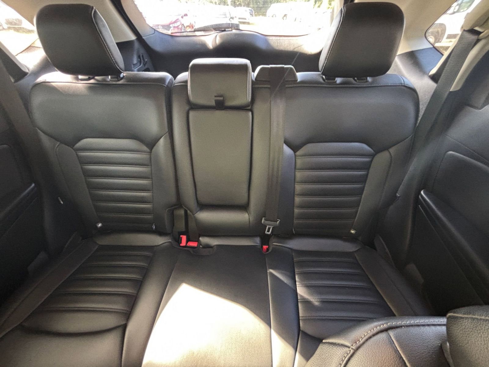 Used 2022 Ford Edge SEL image 38