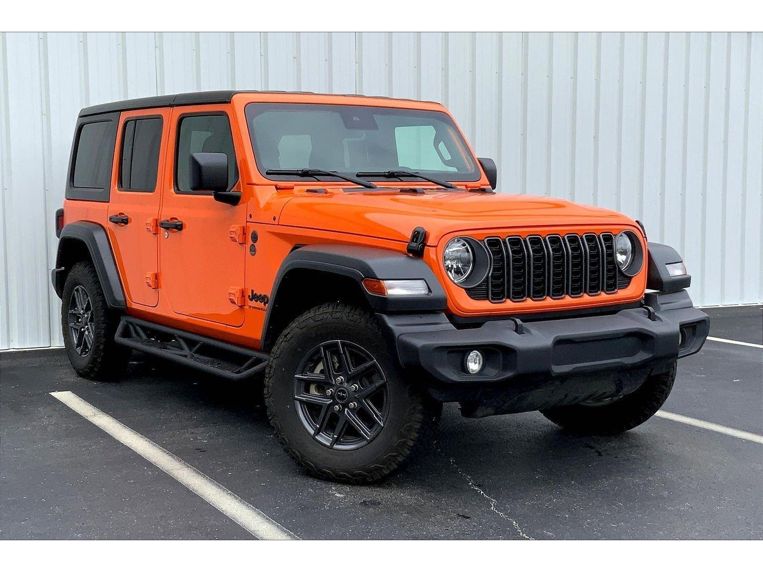 Used 2025 Jeep Wrangler Sport S image 31