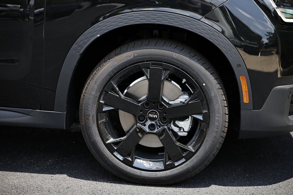 New 2025 MINI Cooper Countryman S w/ Comfort Package Max image 4