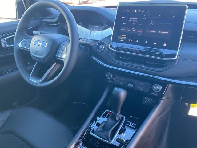 New 2026 Jeep Compass Altitude image 24