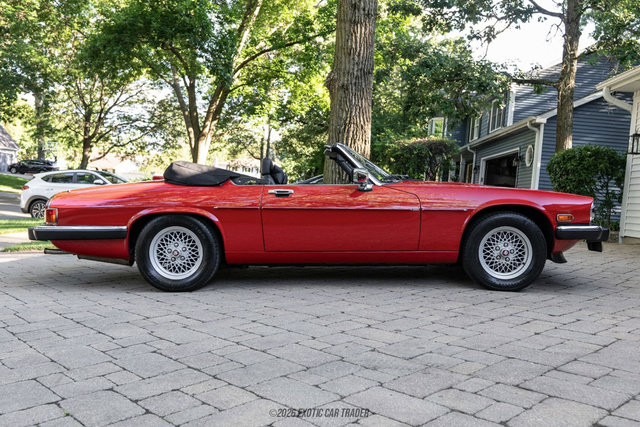 Used 1991 Jaguar XJS V12 Convertible RWD image 9
