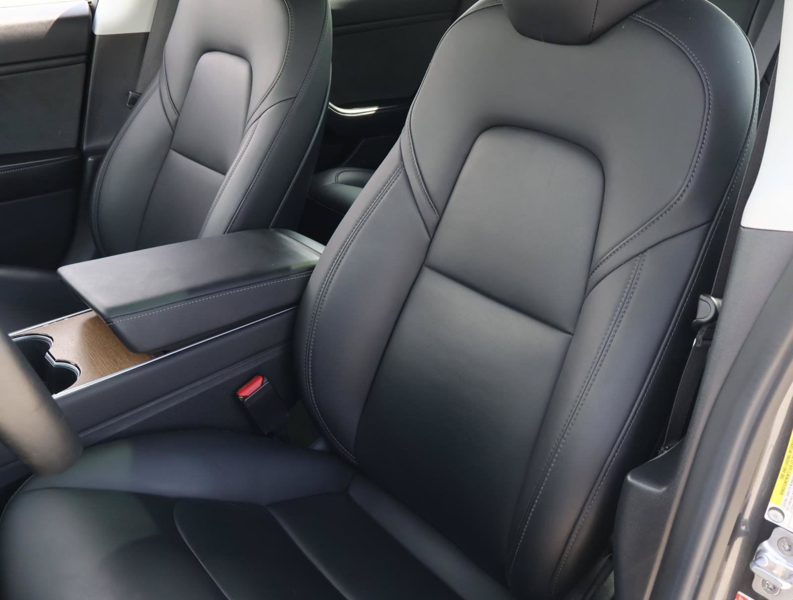Used 2018 Tesla Model 3 Long Range RWD image 11