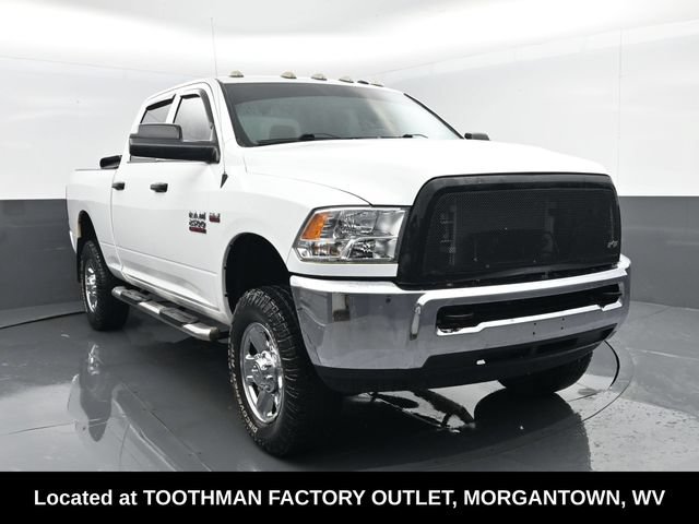 Used 2018 RAM 2500 Tradesman w/ Chrome Appearance Group AWD/4WD image 3