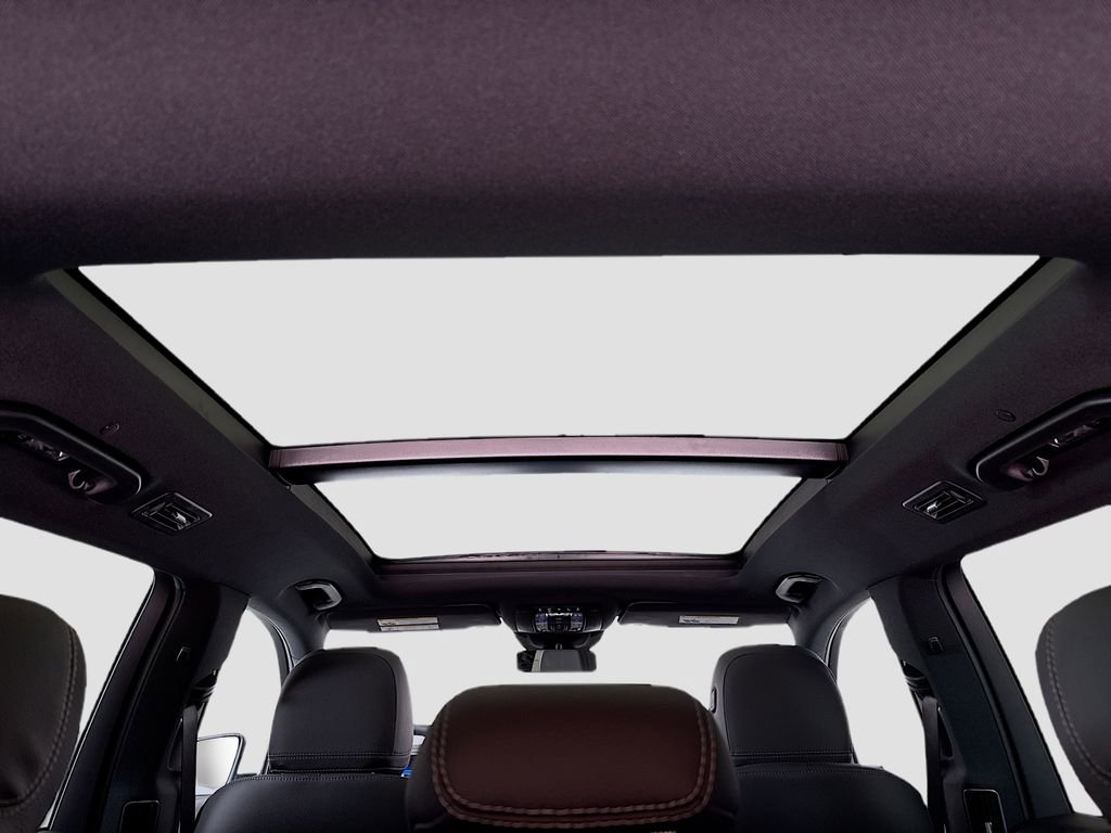 Used 2026 Mercedes-Benz GLS 450 4MATIC image 23