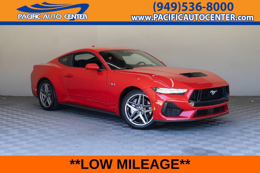 Used 2025 Ford Mustang GT RWD image 1