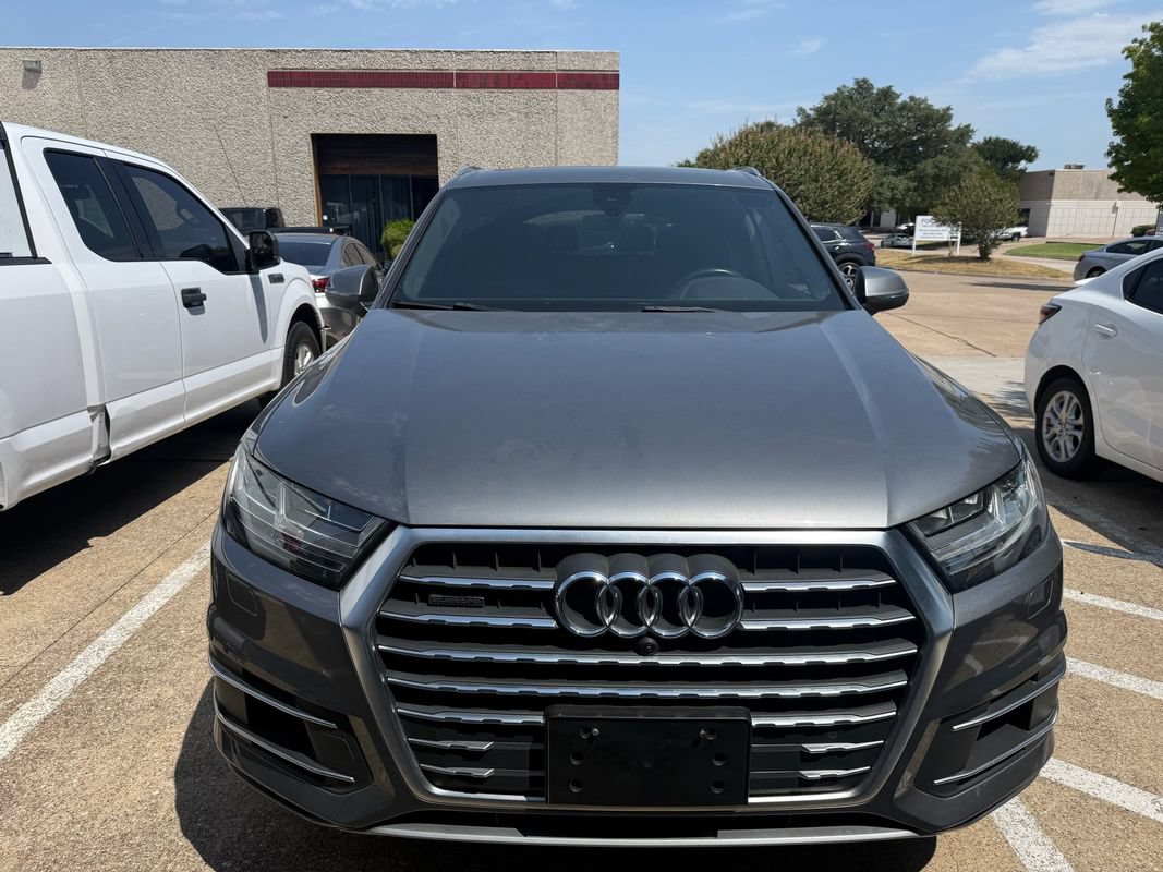 Used 2018 Audi Q7 3.0T Premium Plus w/ Premium Plus Package AWD/4WD image 2