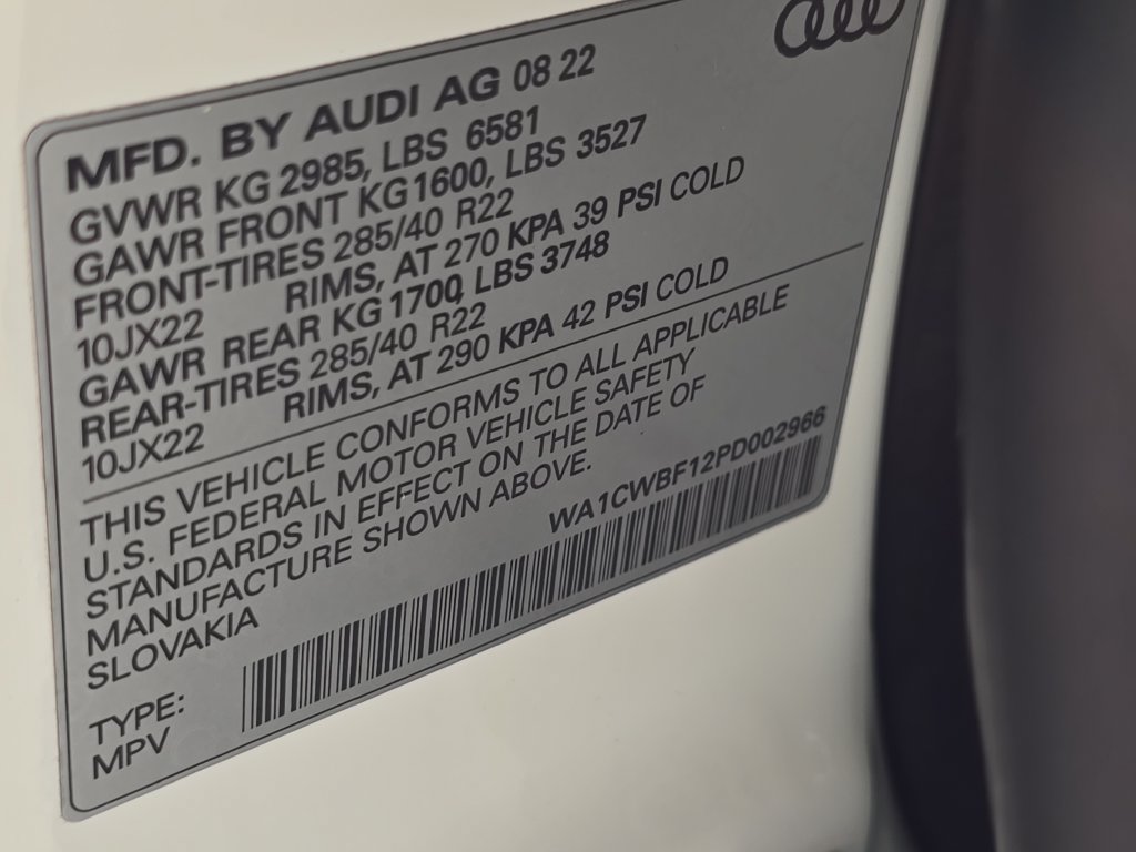 Used 2023 Audi SQ8 Prestige AWD/4WD image 38