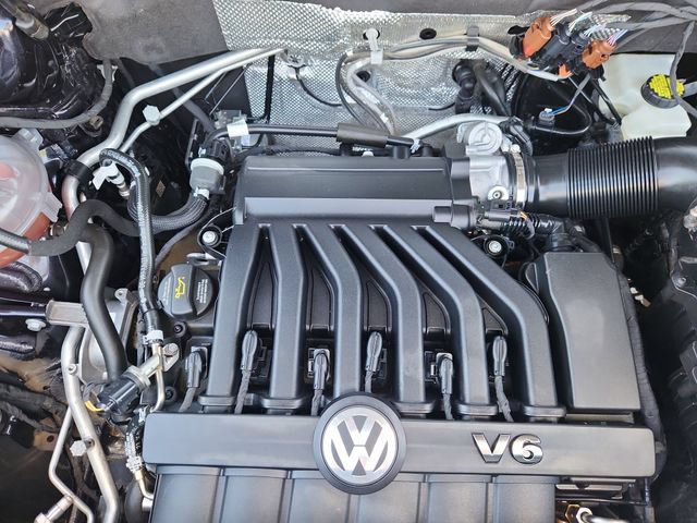 Used 2023 Volkswagen Atlas Cross Sport SEL AWD/4WD image 15