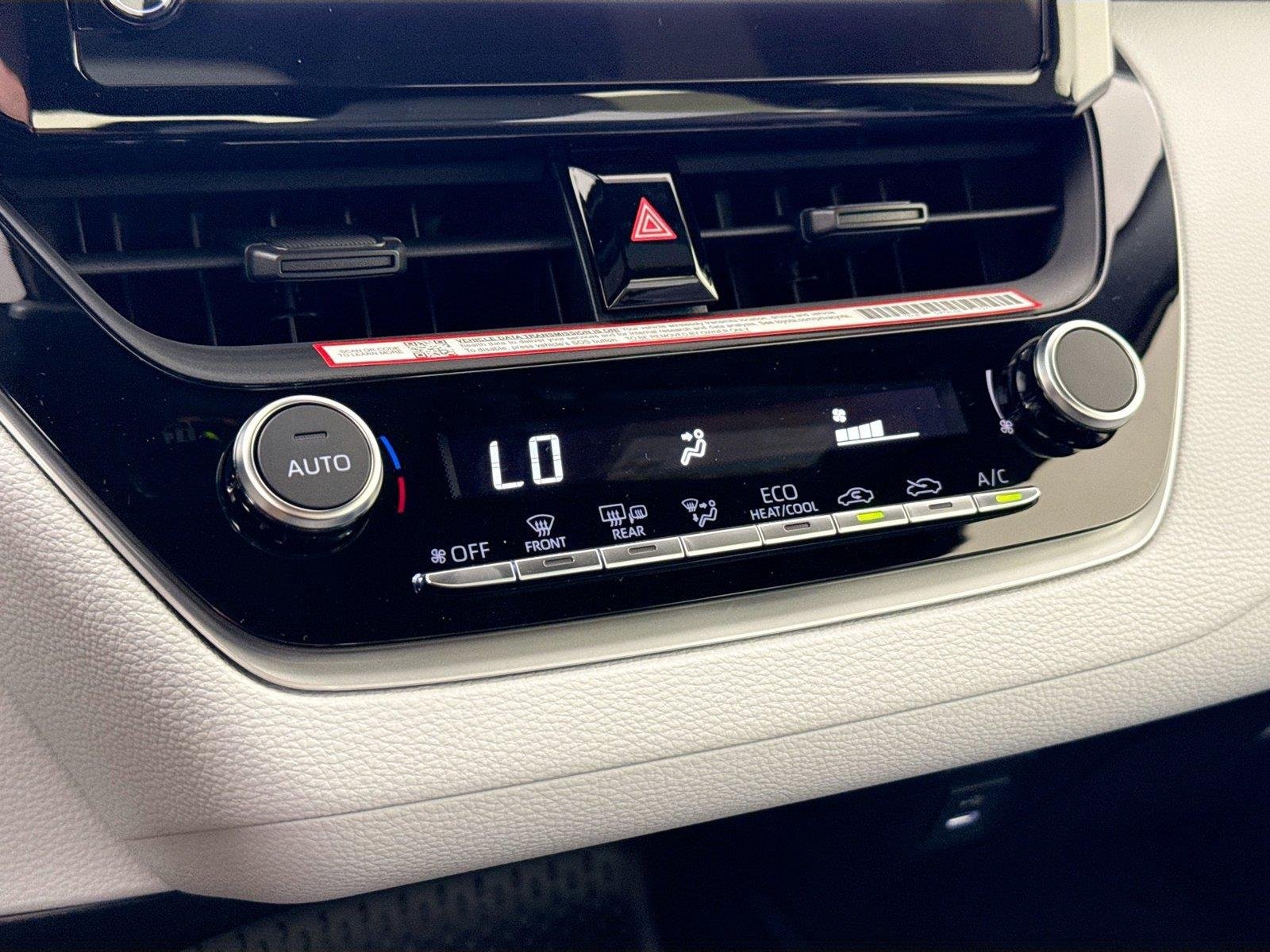 New 2026 Toyota Corolla SE FWD image 28