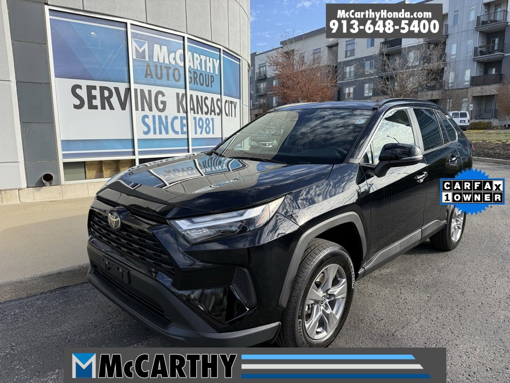 Used 2025 Toyota RAV4 XLE image 1